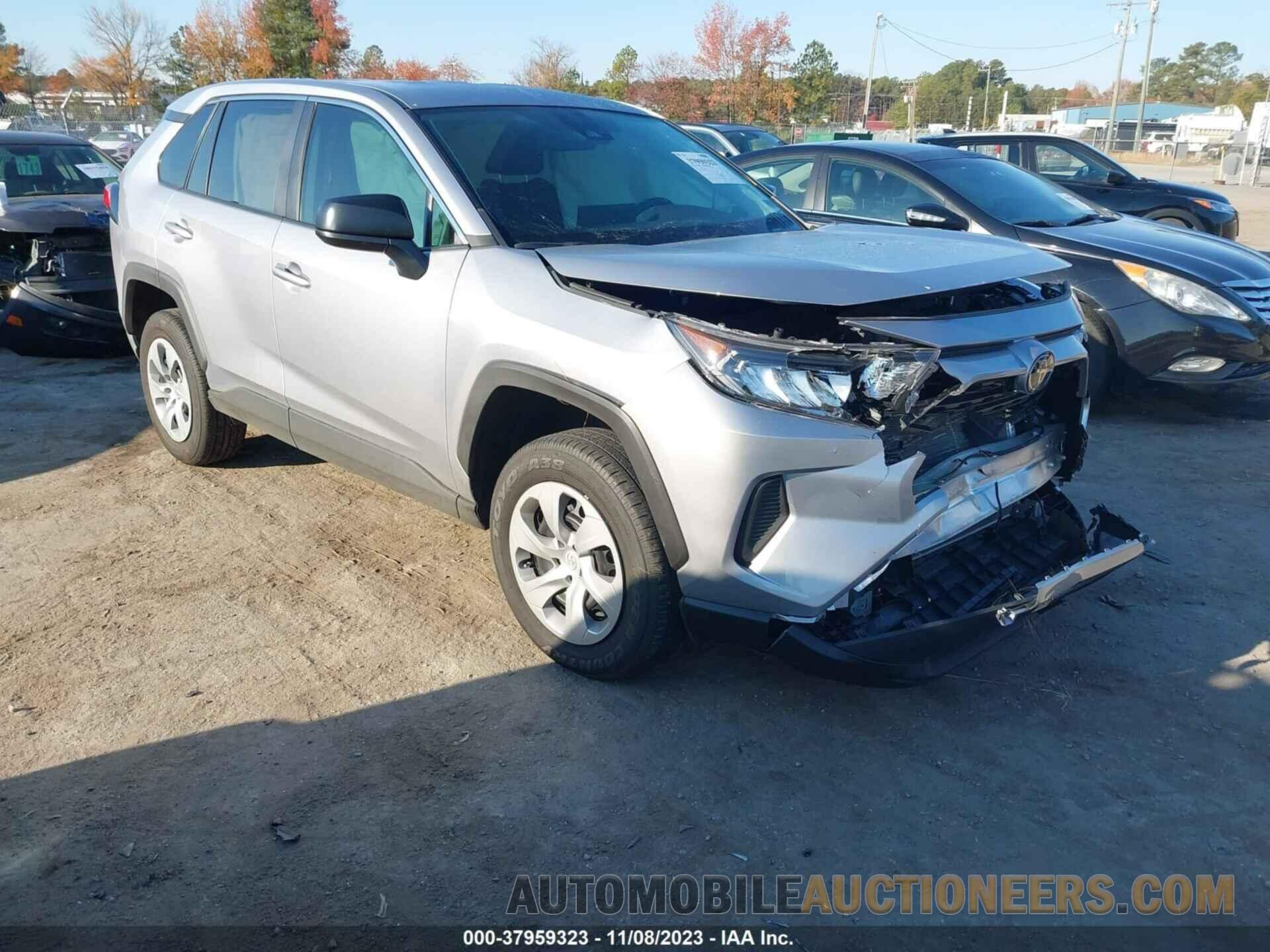 2T3F1RFV8NC318645 TOYOTA RAV4 2022