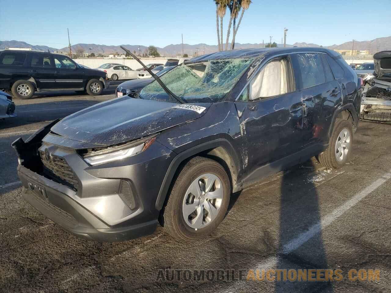 2T3F1RFV8RW466234 TOYOTA RAV4 2024