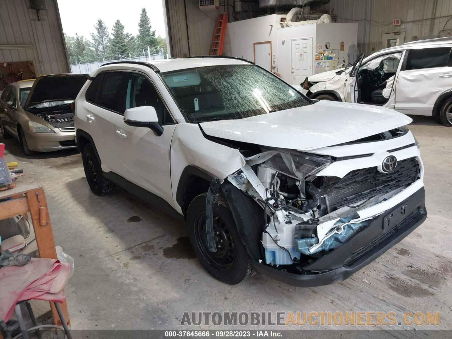 2T3G1RFV0MW181752 TOYOTA RAV4 2021