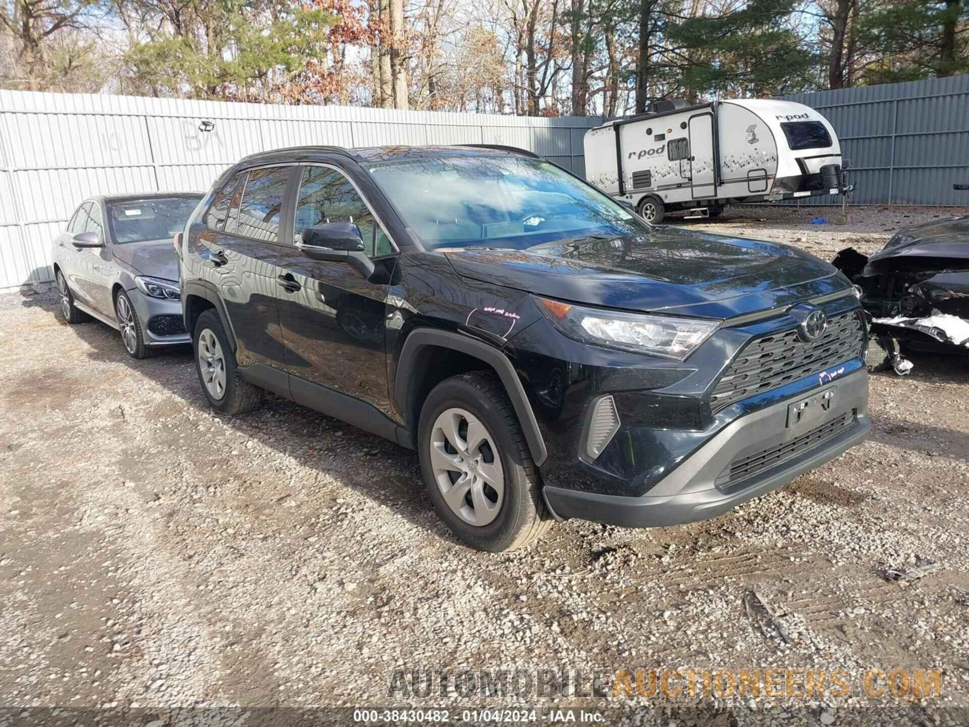 2T3G1RFV1MC246528 TOYOTA RAV4 2021