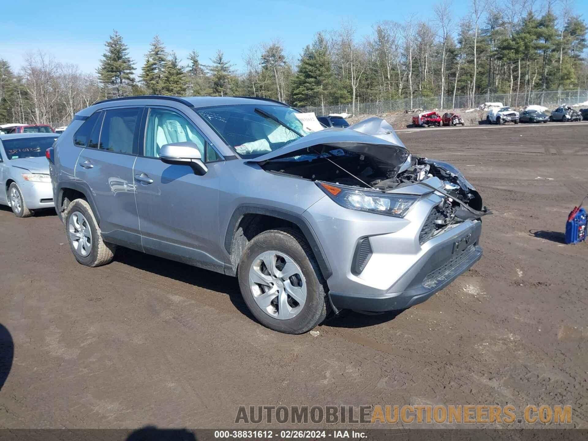 2T3G1RFV2KC032404 TOYOTA RAV4 2019