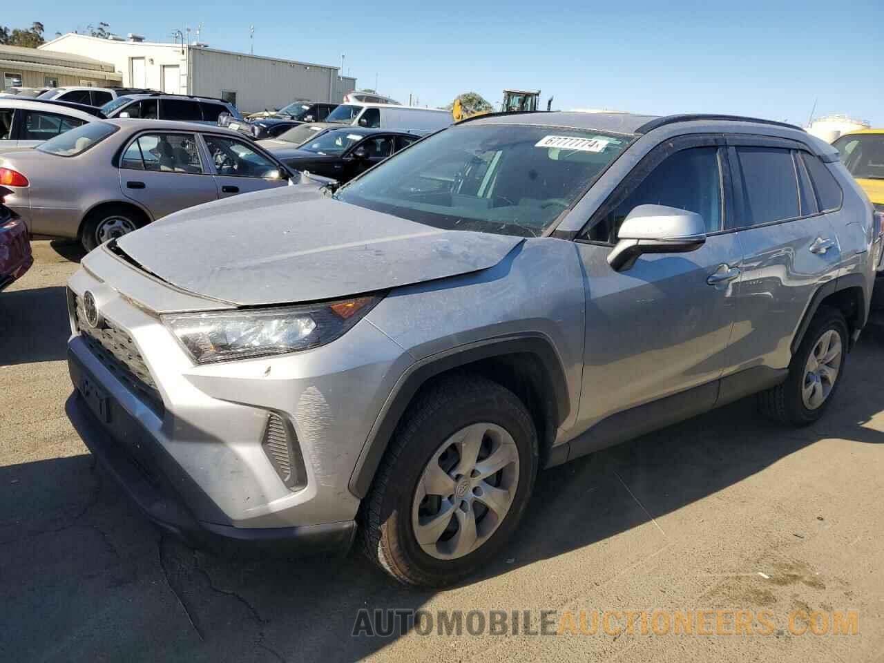 2T3G1RFV2LC136456 TOYOTA RAV4 2020