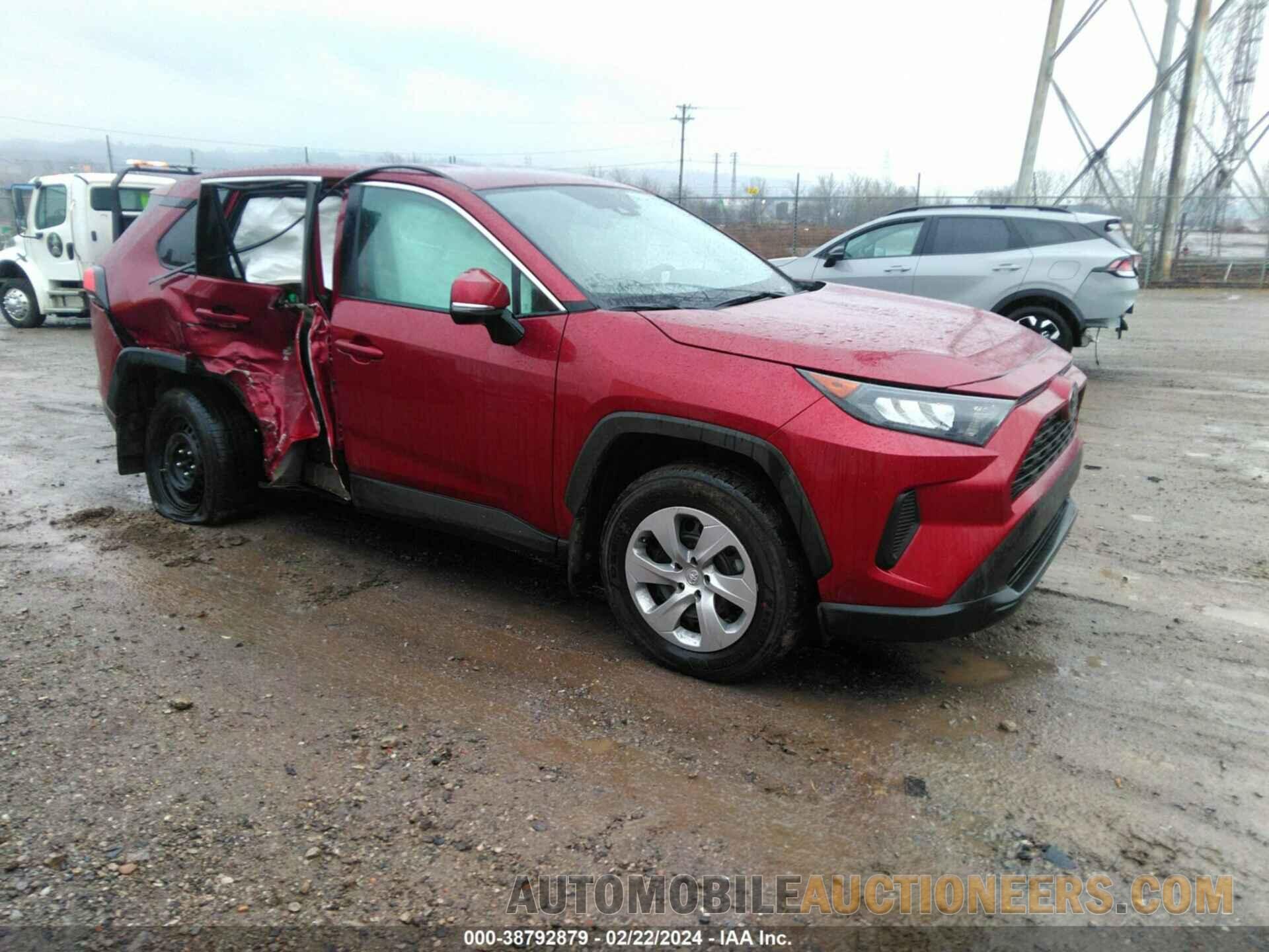 2T3G1RFV2NW313931 TOYOTA RAV4 2022