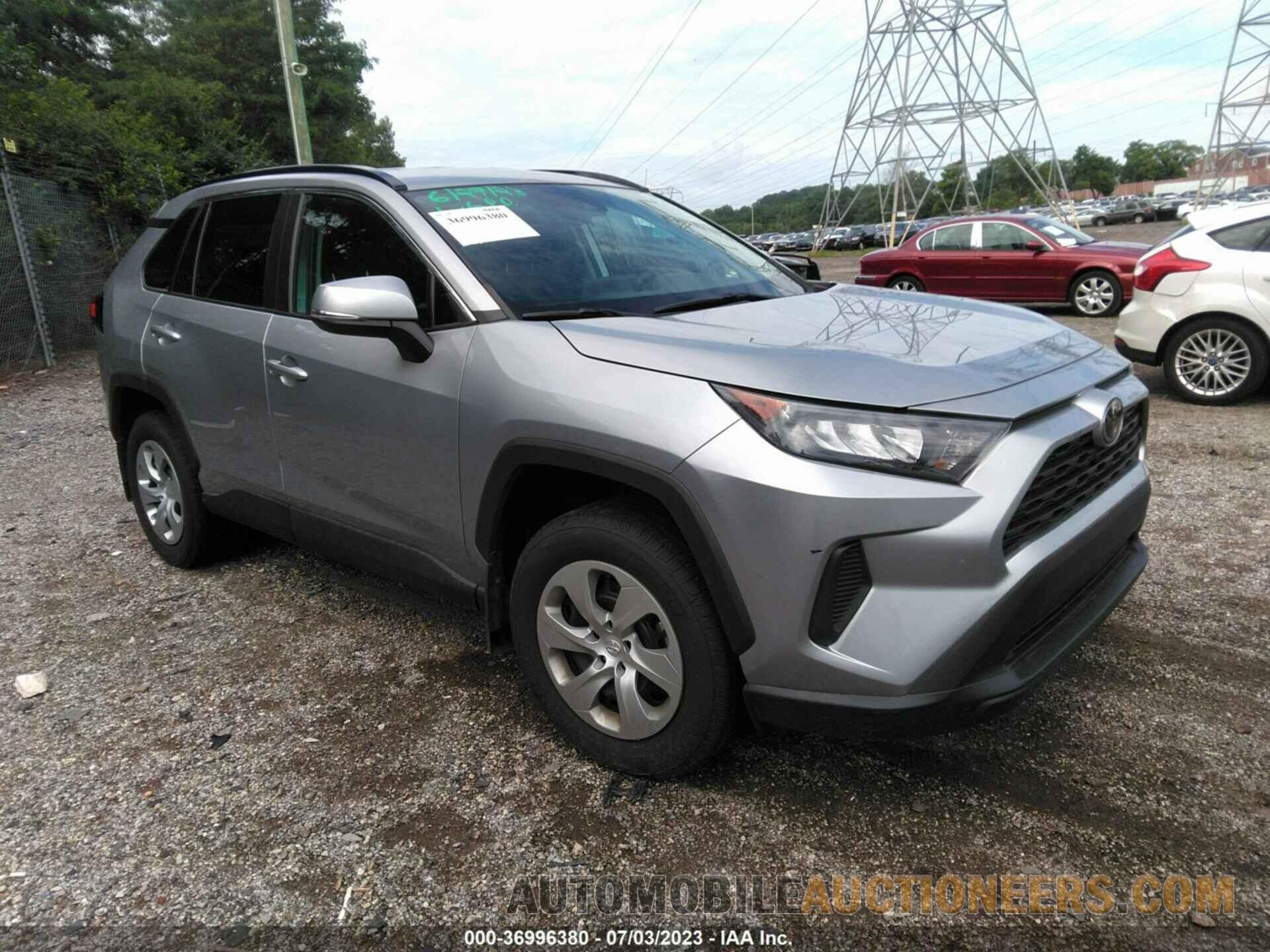 2T3G1RFV3MC141165 TOYOTA RAV4 2021