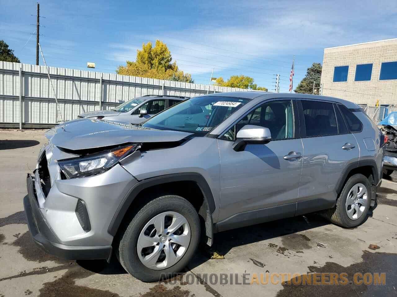 2T3G1RFV3NC308142 TOYOTA RAV4 2022