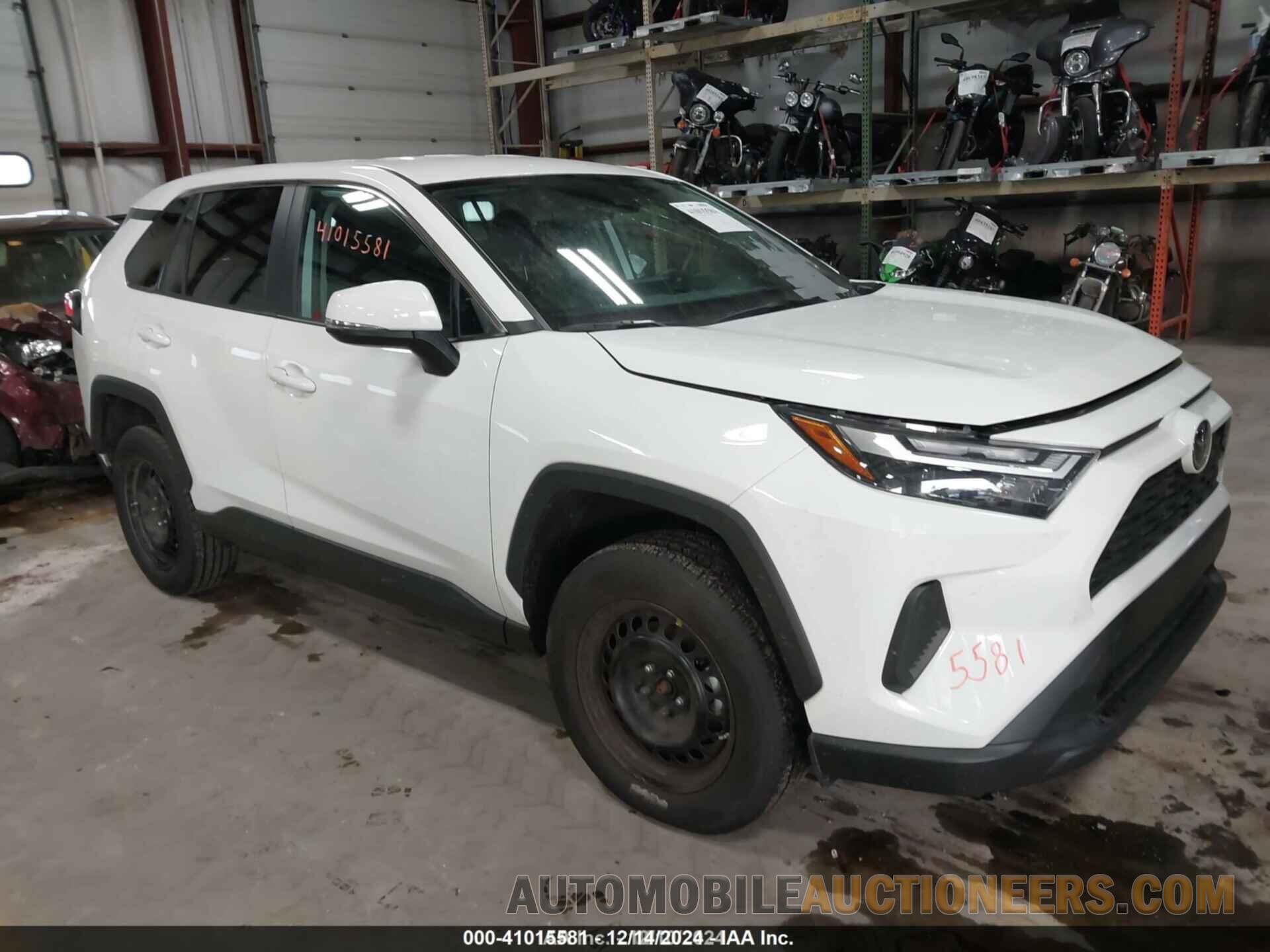 2T3G1RFV5RC416199 TOYOTA RAV4 2024