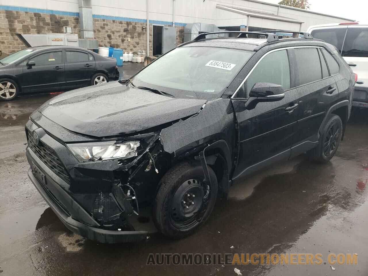 2T3G1RFV8MW147669 TOYOTA RAV4 2021