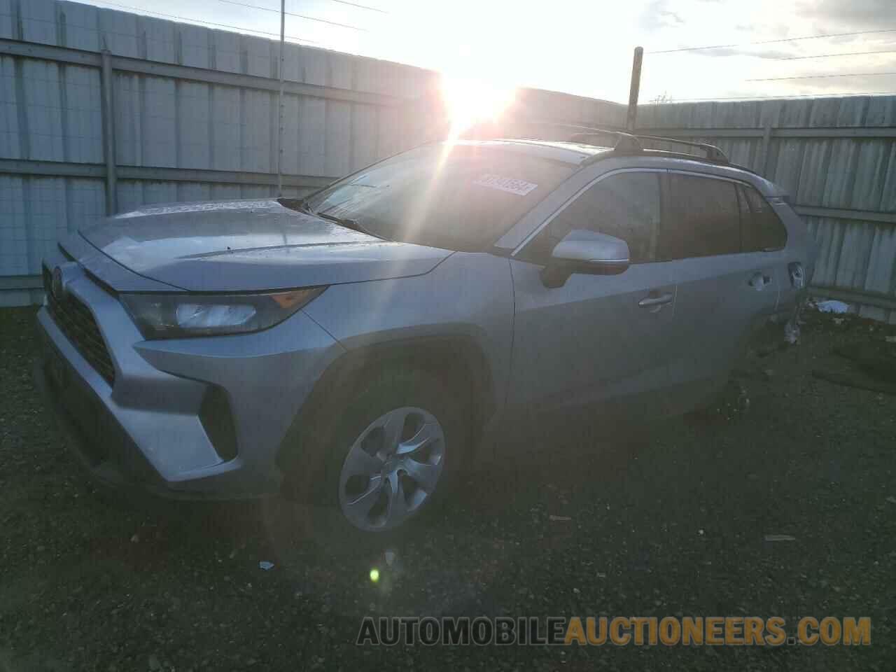 2T3G1RFV9MC166099 TOYOTA RAV4 2021