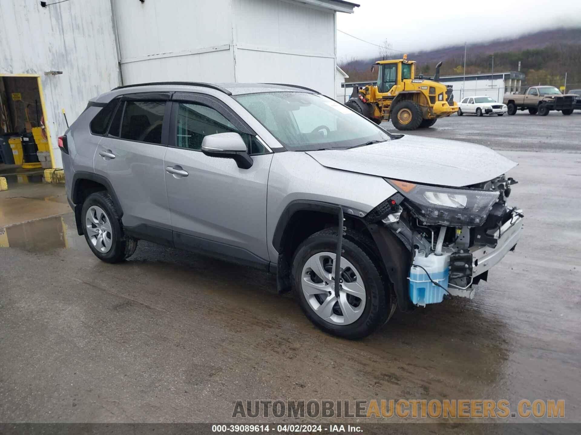 2T3G1RFV9MC181668 TOYOTA RAV4 2021