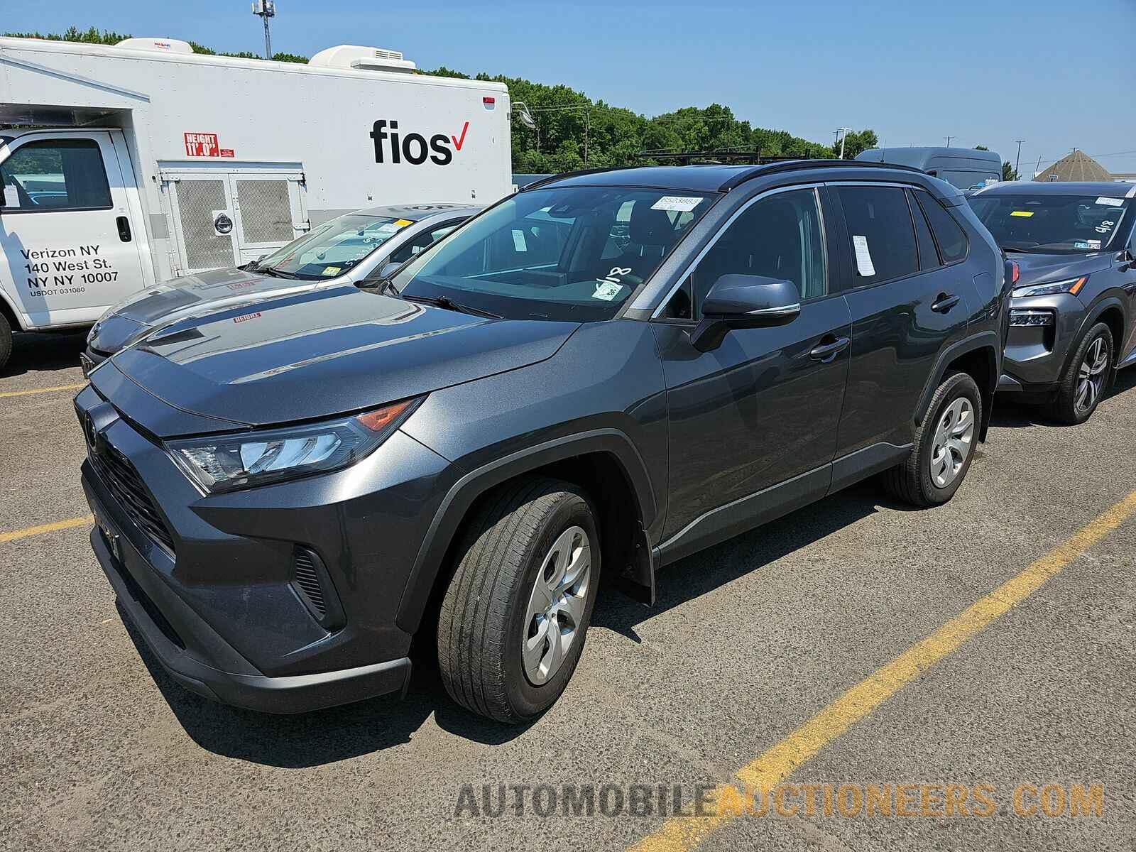 2T3G1RFV9MC185591 Toyota RAV4 2021