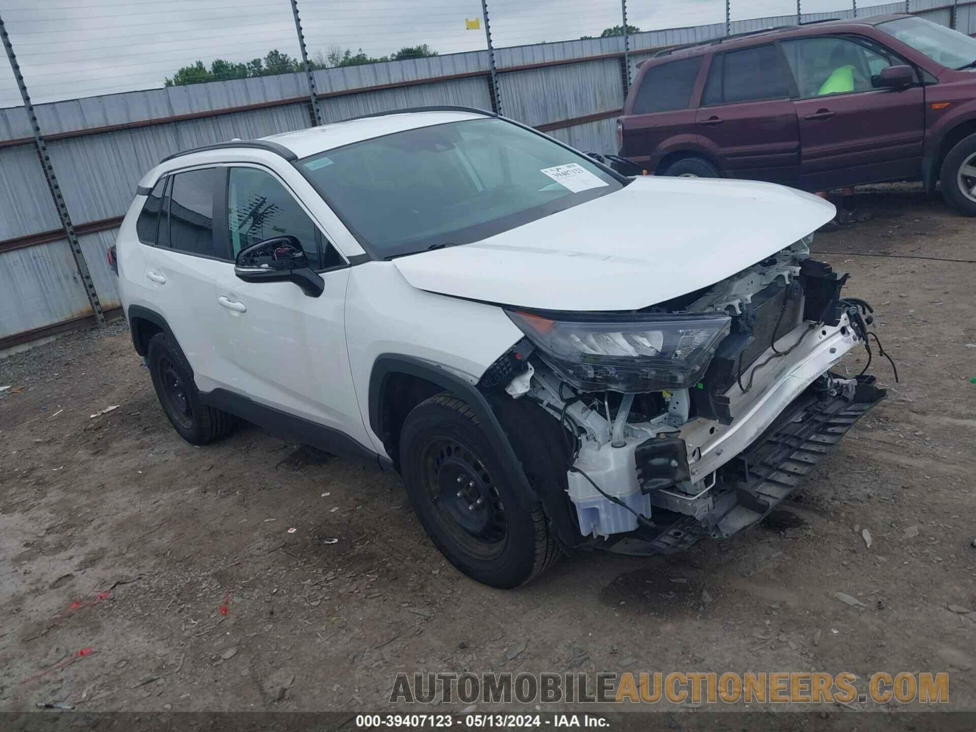 2T3G1RFV9MW168563 TOYOTA RAV4 2021