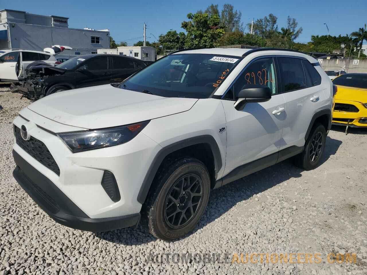 2T3H1RFV0MC134730 TOYOTA RAV4 2021