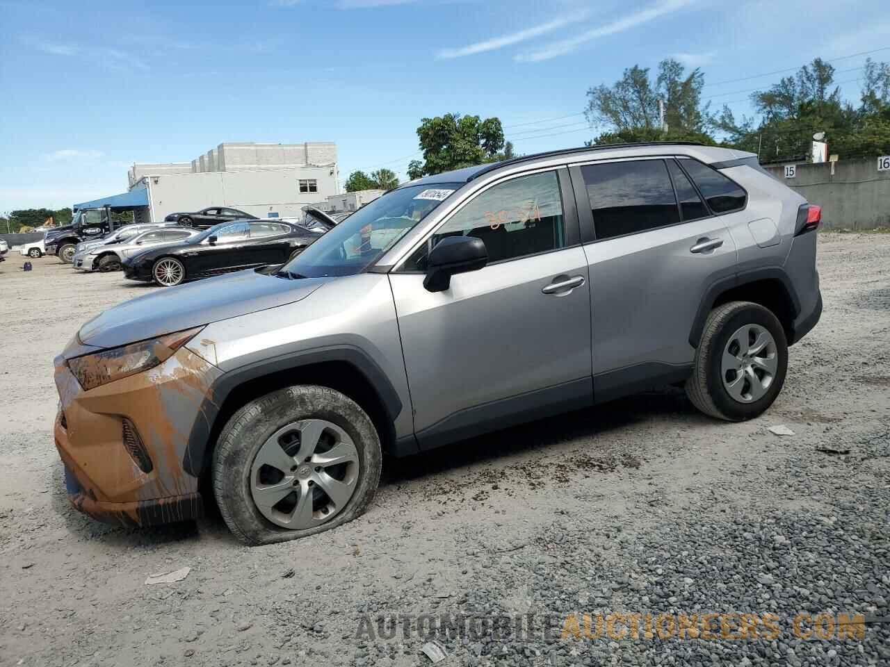 2T3H1RFV0MC153682 TOYOTA RAV4 2021