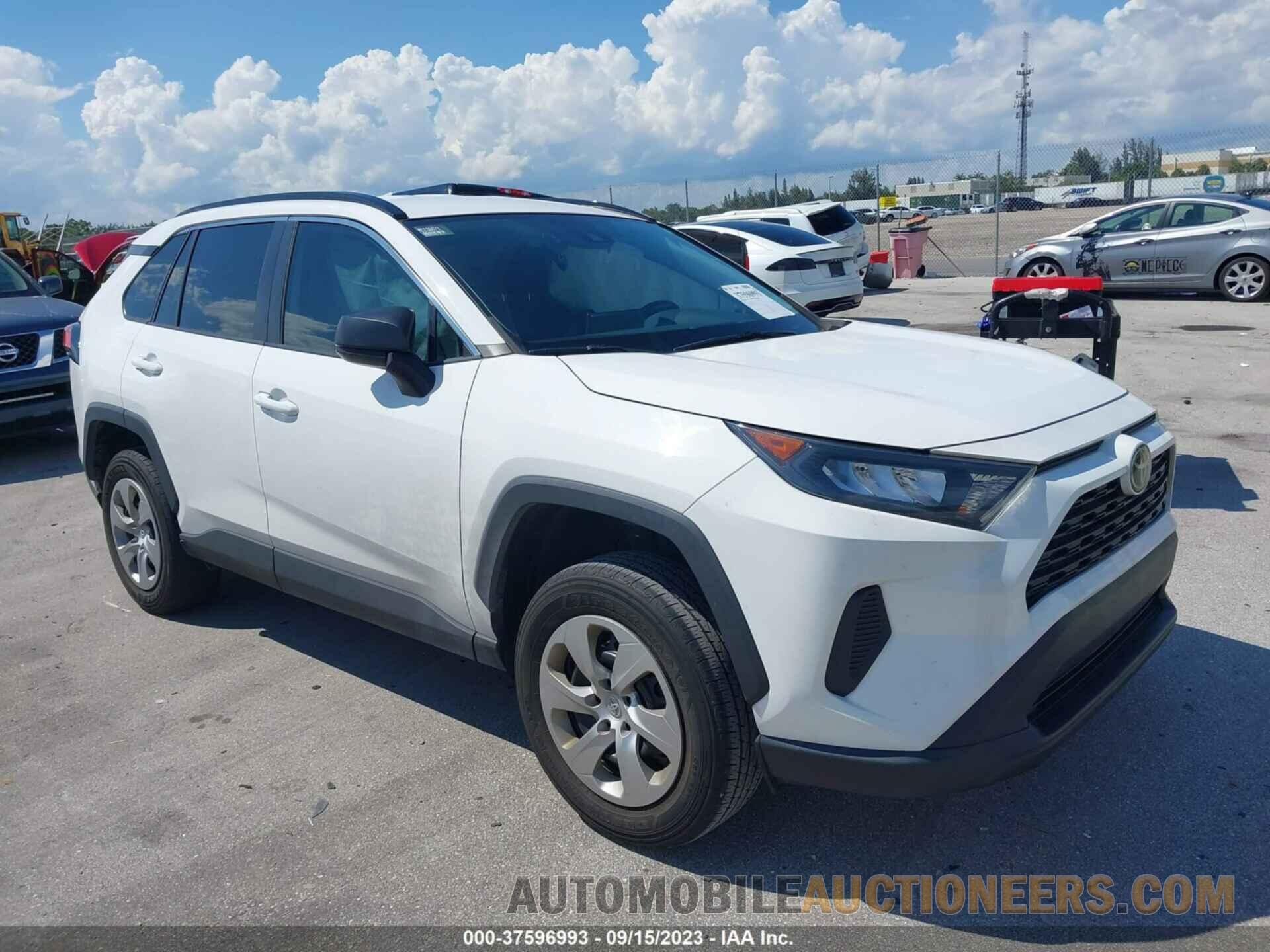 2T3H1RFV1MC138673 TOYOTA RAV4 2021