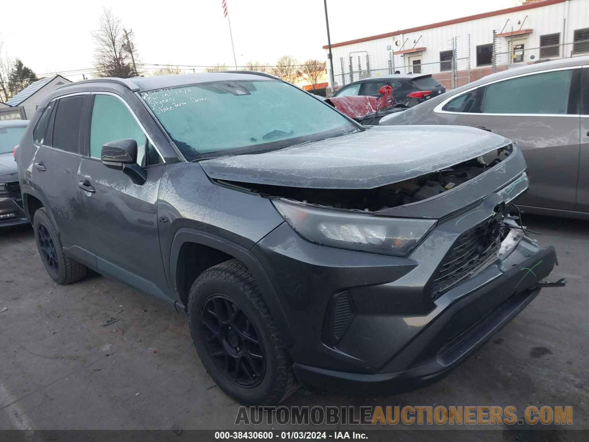 2T3H1RFV1MC153593 TOYOTA RAV4 2021