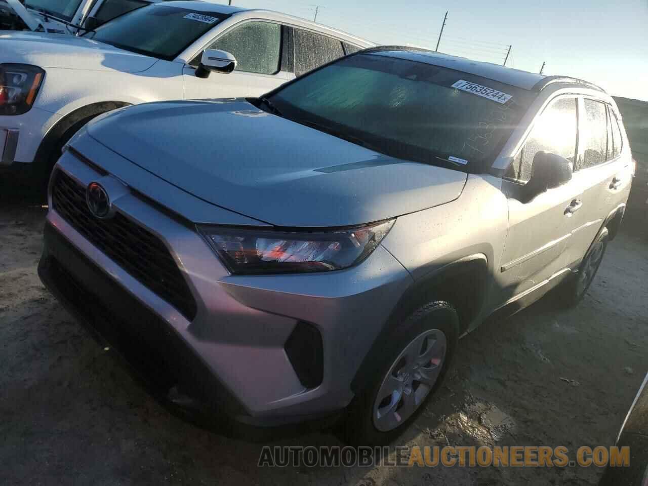 2T3H1RFV3KW022046 TOYOTA RAV4 2019