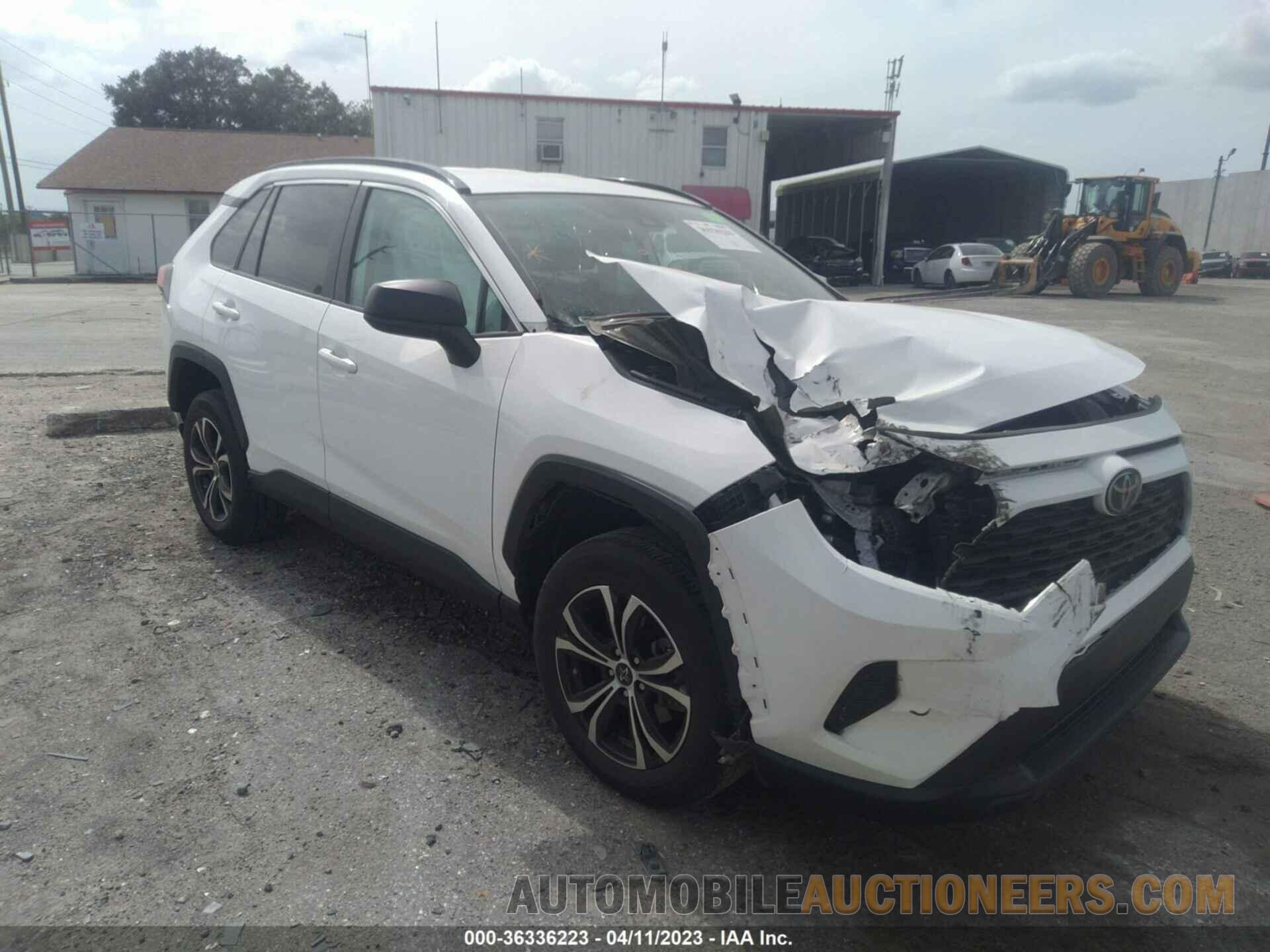 2T3H1RFV3MC096118 TOYOTA RAV4 2021