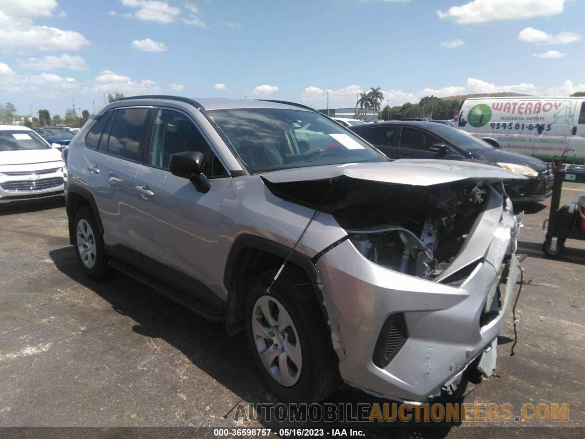 2T3H1RFV3MW179580 TOYOTA RAV4 2021