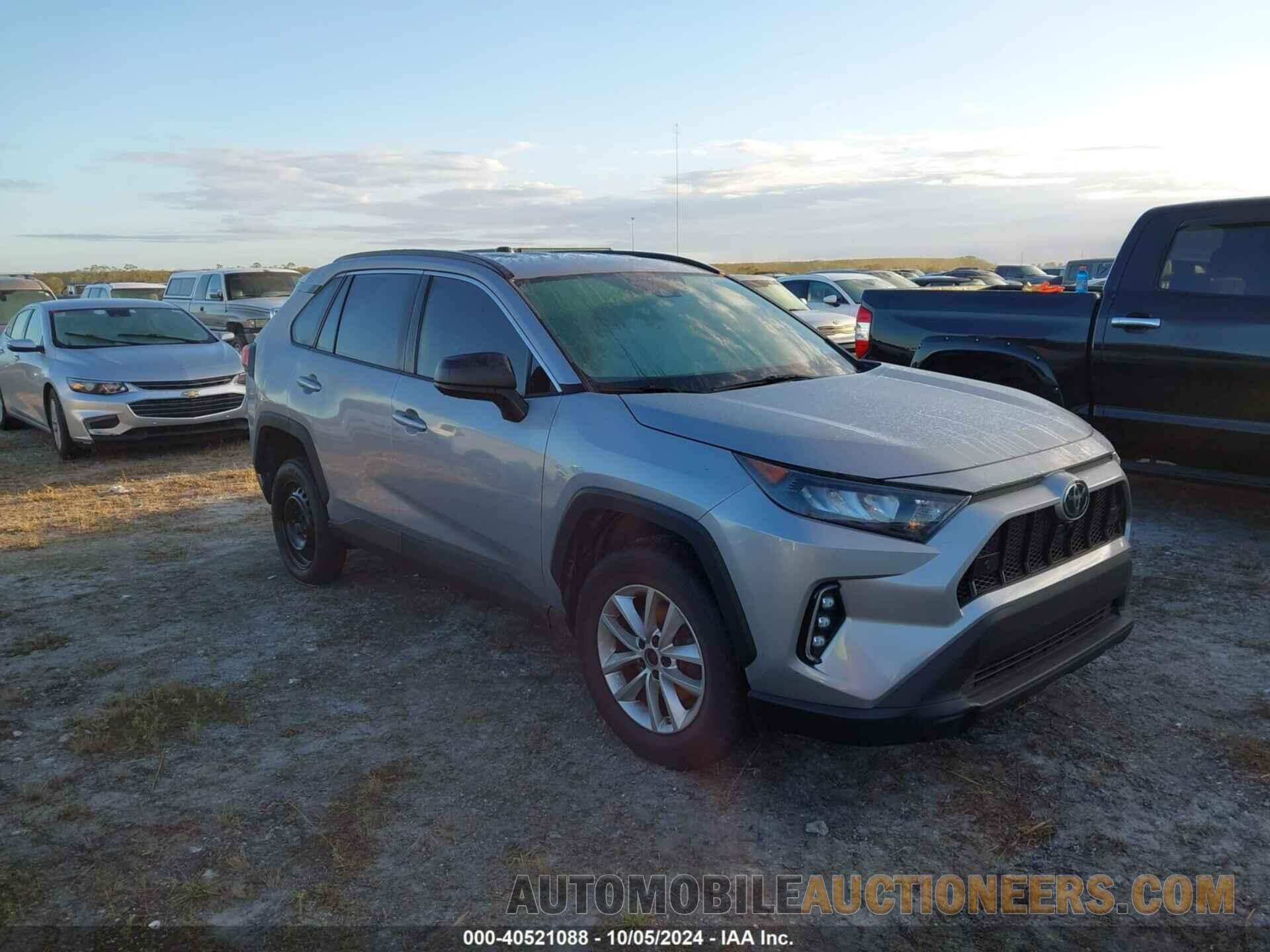 2T3H1RFV5KW056733 TOYOTA RAV4 2019