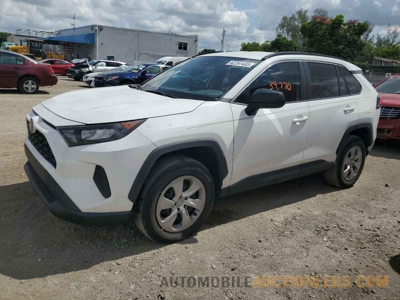 2T3H1RFV8KW016310 TOYOTA RAV4 2019