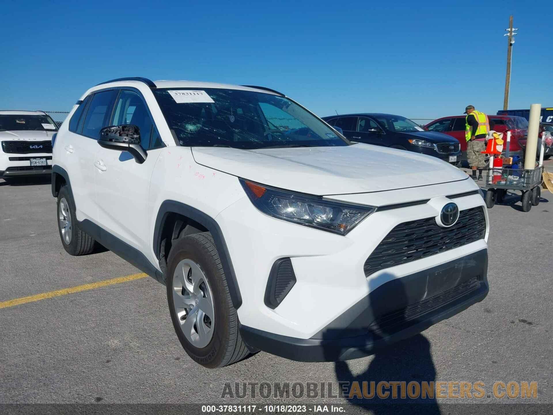 2T3H1RFV8MW134800 TOYOTA RAV4 2021