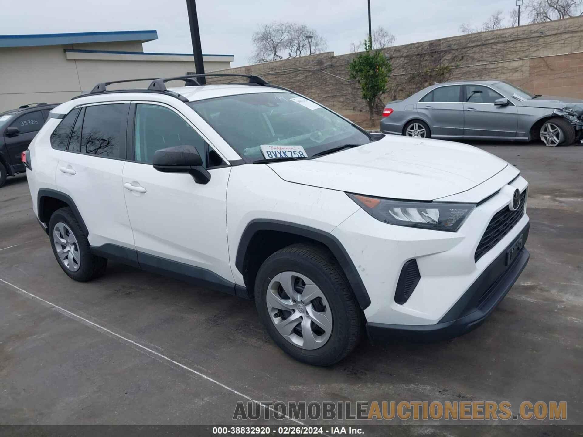 2T3H1RFV9MC131843 TOYOTA RAV4 2021