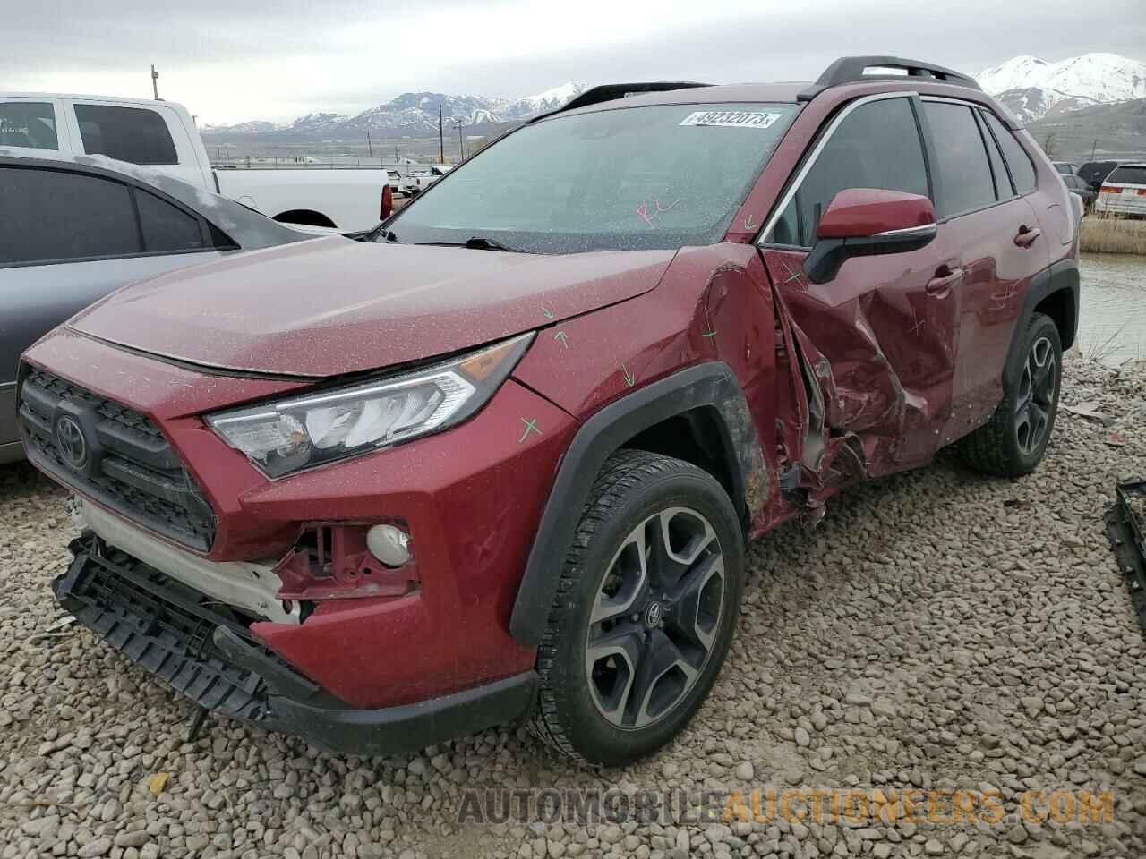 2T3J1RFV0KW044748 TOYOTA RAV4 2019