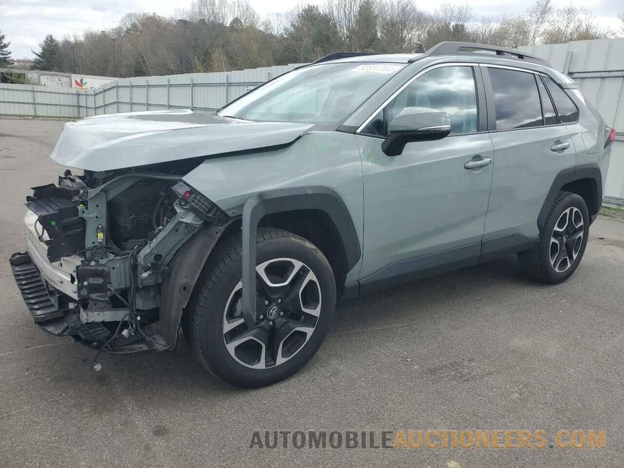 2T3J1RFV0LC091359 TOYOTA RAV4 2020