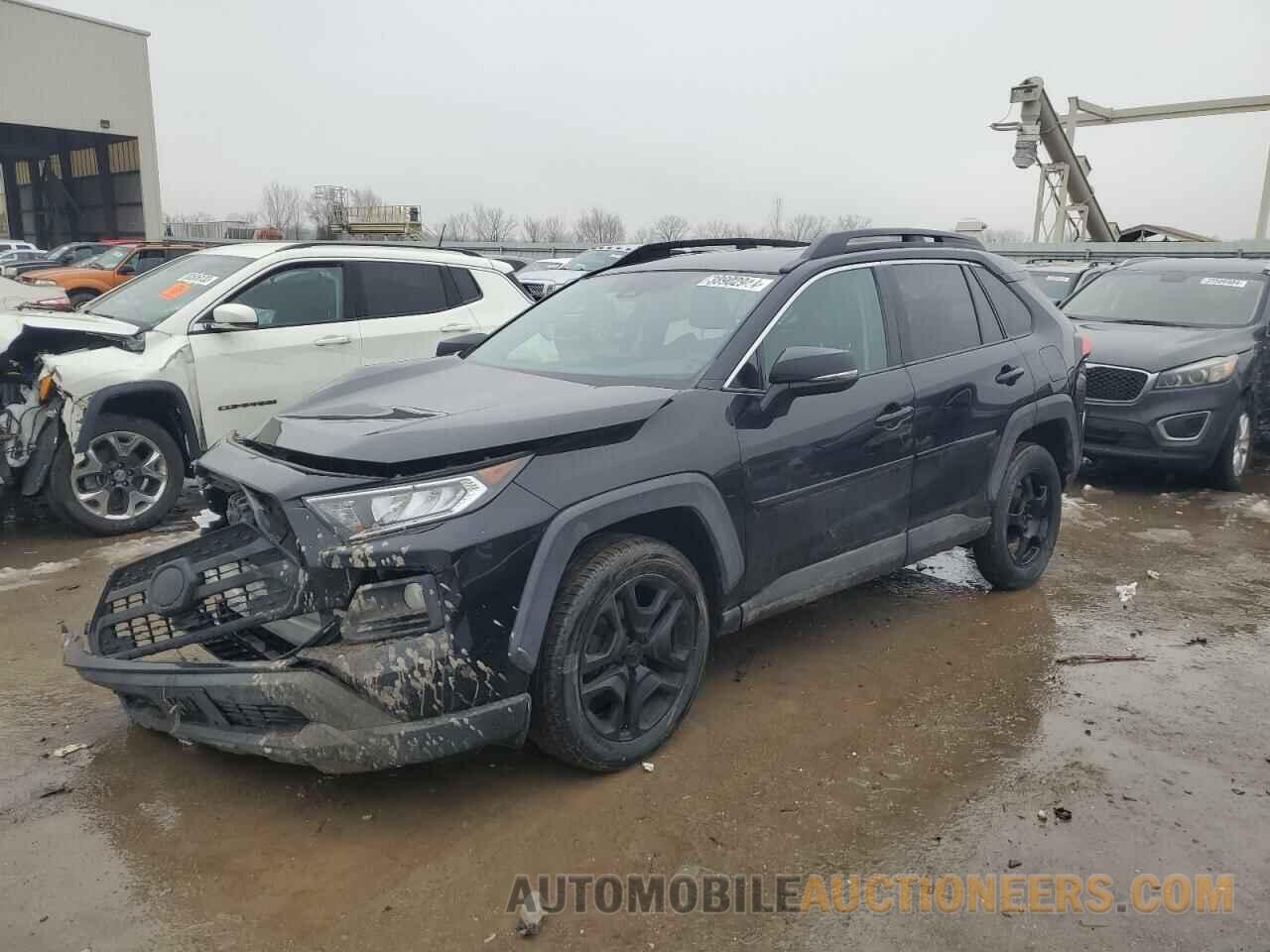 2T3J1RFV0LC112310 TOYOTA RAV4 2020