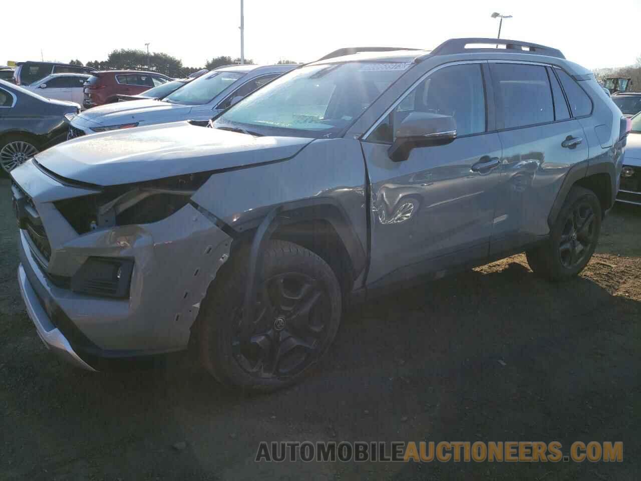 2T3J1RFV0PW346564 TOYOTA RAV4 2023