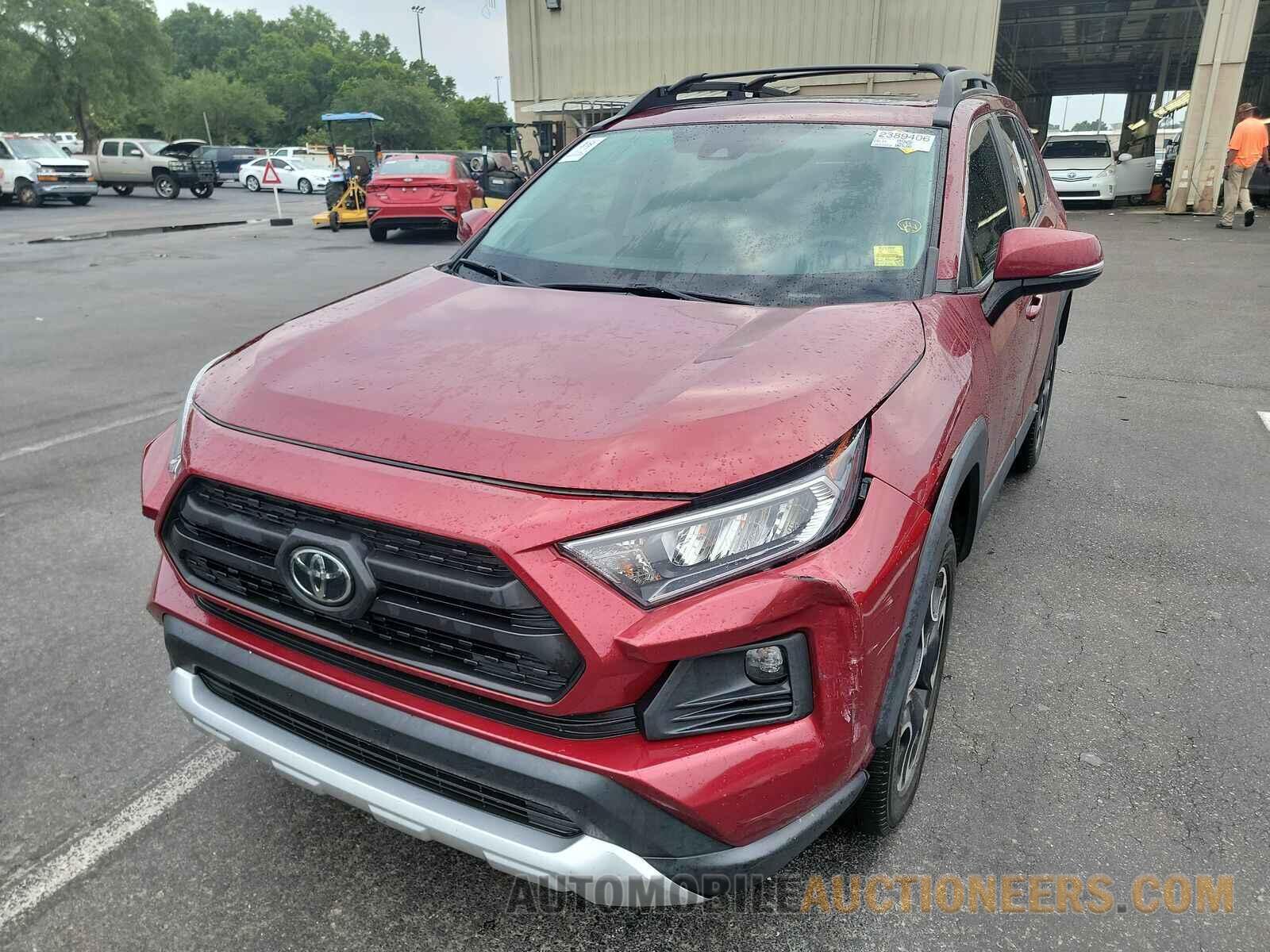 2T3J1RFV1KW003836 Toyota RAV4 2019