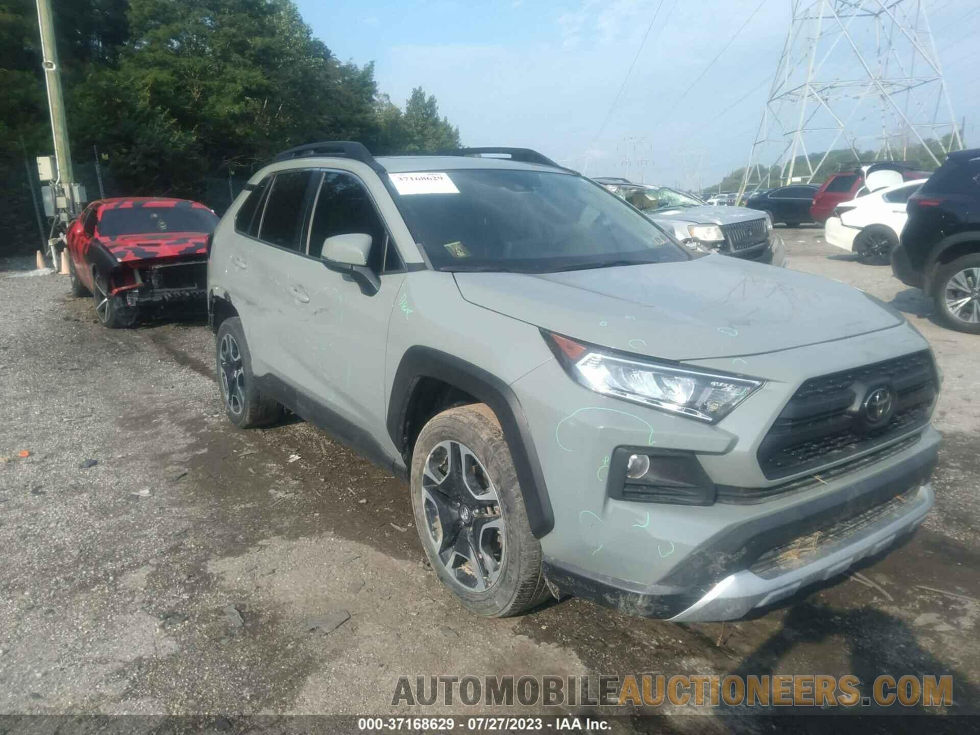 2T3J1RFV1KW009071 TOYOTA RAV4 2019