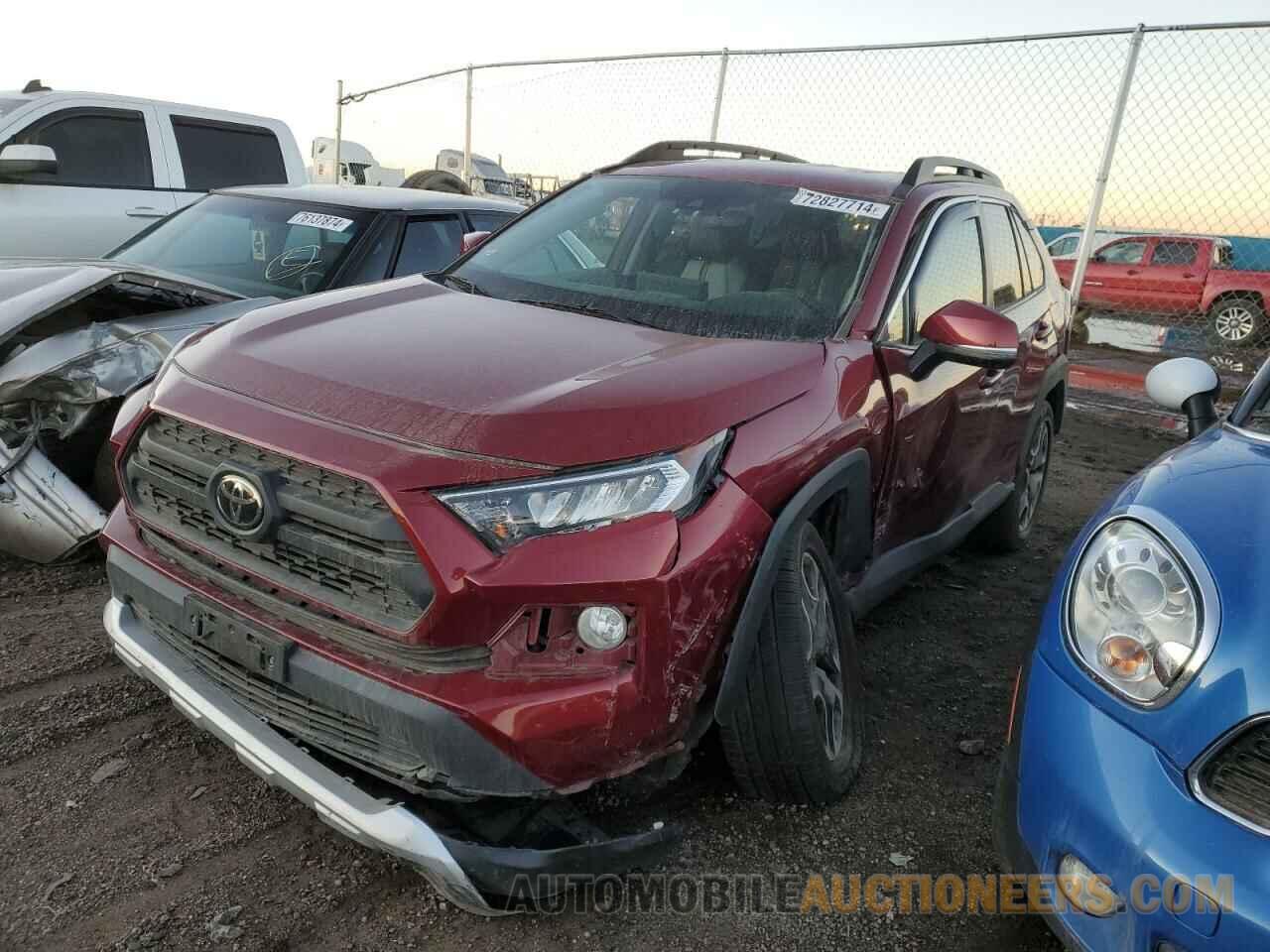 2T3J1RFV1KW012682 TOYOTA RAV4 2019