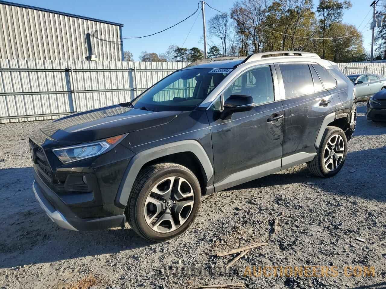 2T3J1RFV1KW043639 TOYOTA RAV4 2019