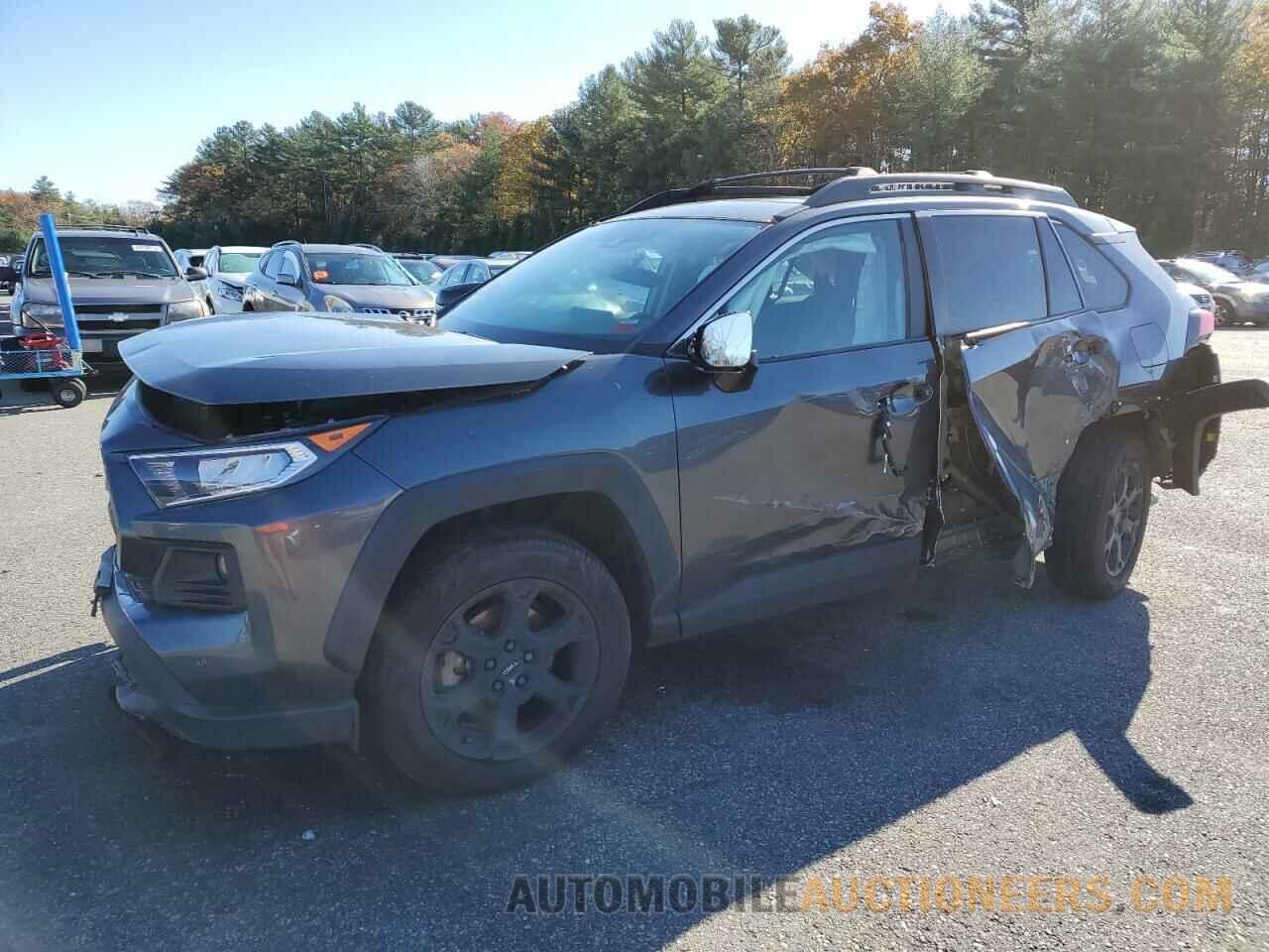 2T3J1RFV3LC084969 TOYOTA RAV4 2020