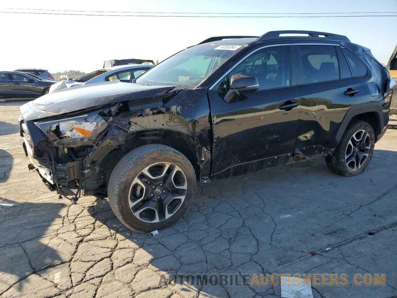 2T3J1RFV3LC102158 TOYOTA RAV4 2020