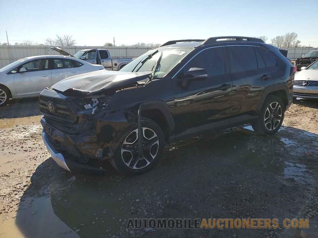 2T3J1RFV3MW154695 TOYOTA RAV4 2021