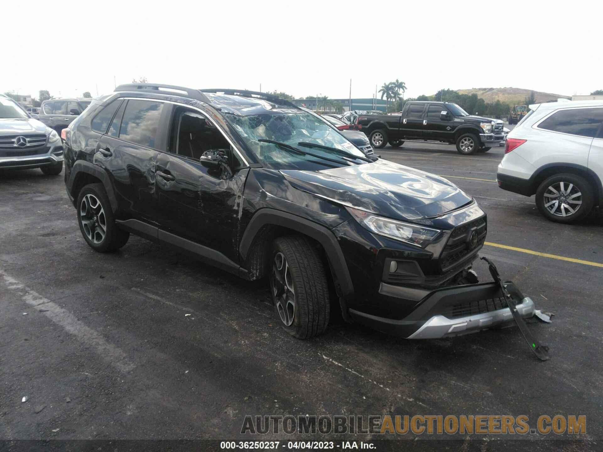 2T3J1RFV3MW161663 TOYOTA RAV4 2021