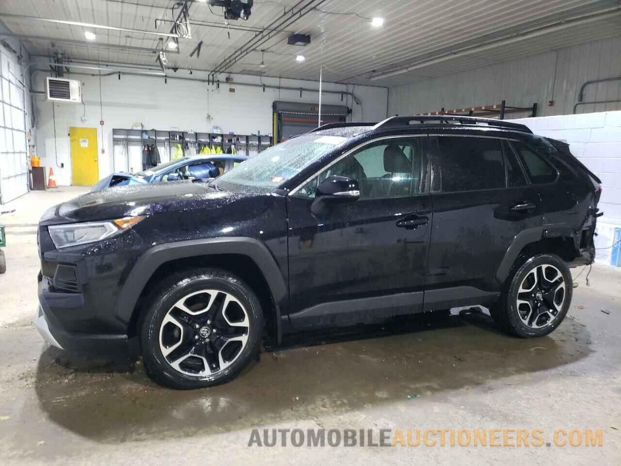 2T3J1RFV4KW004916 TOYOTA RAV4 2019