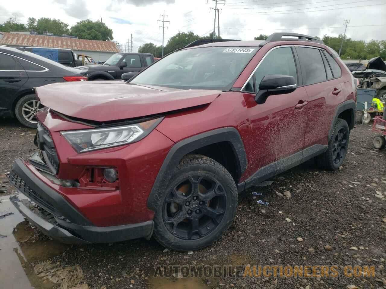 2T3J1RFV4LC075987 TOYOTA RAV4 2020