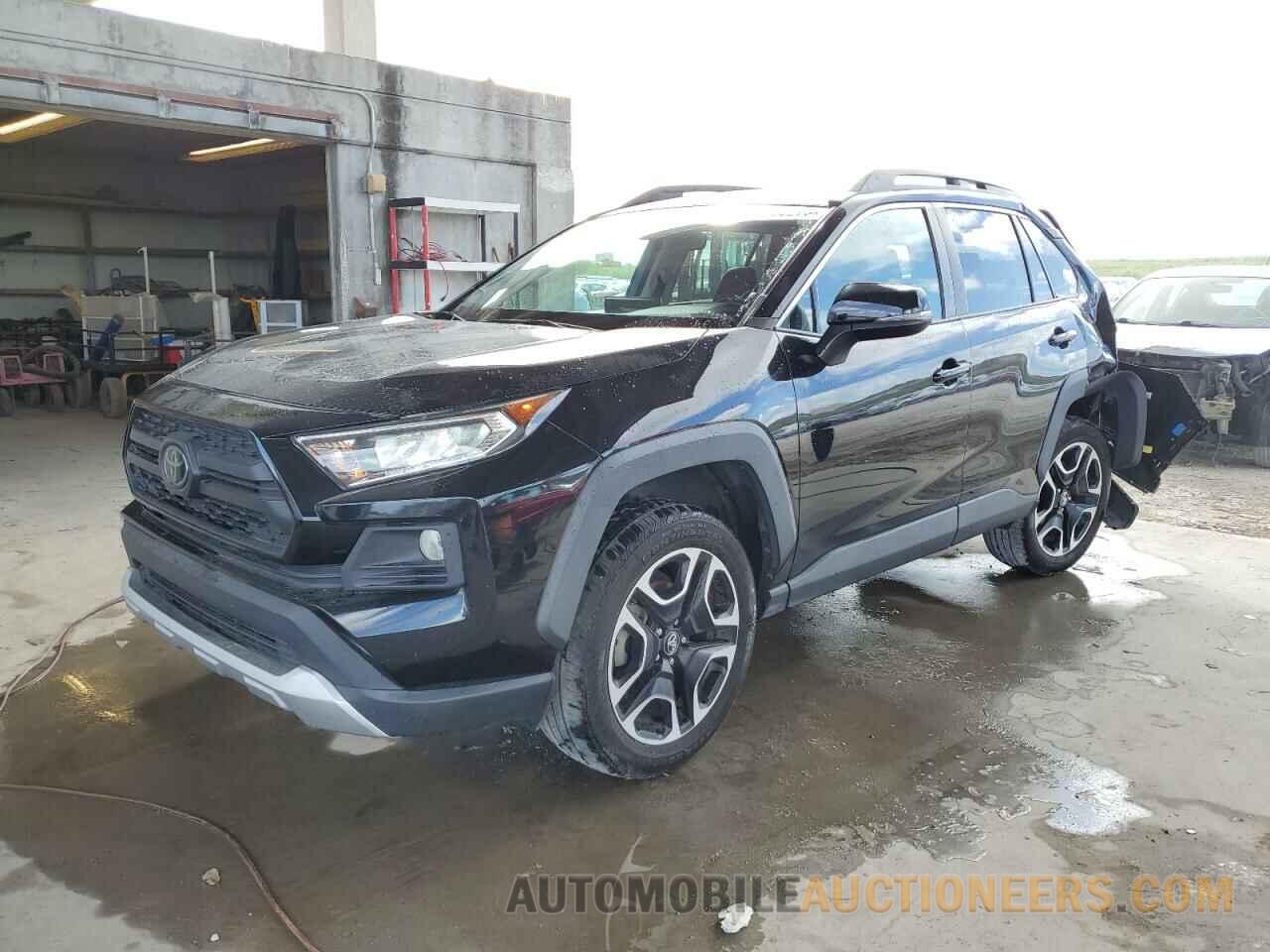 2T3J1RFV4LC095866 TOYOTA RAV4 2020