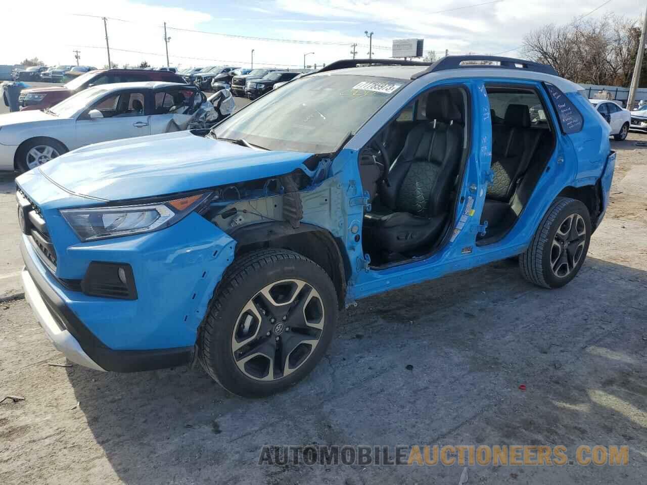 2T3J1RFV5KW037603 TOYOTA RAV4 2019