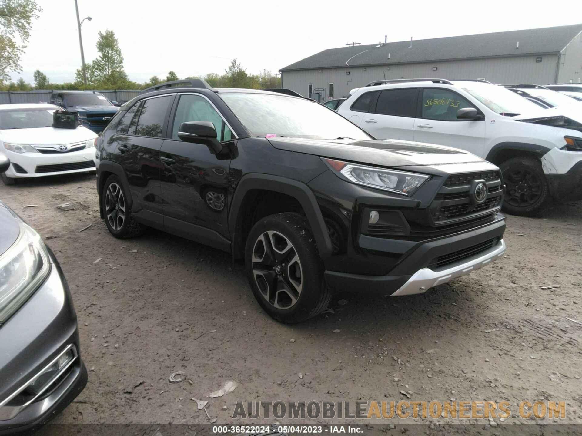 2T3J1RFV5KW040453 TOYOTA RAV4 2019