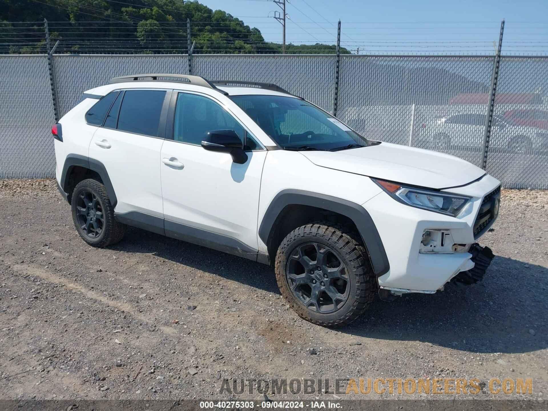 2T3J1RFV5LC063122 TOYOTA RAV4 2020