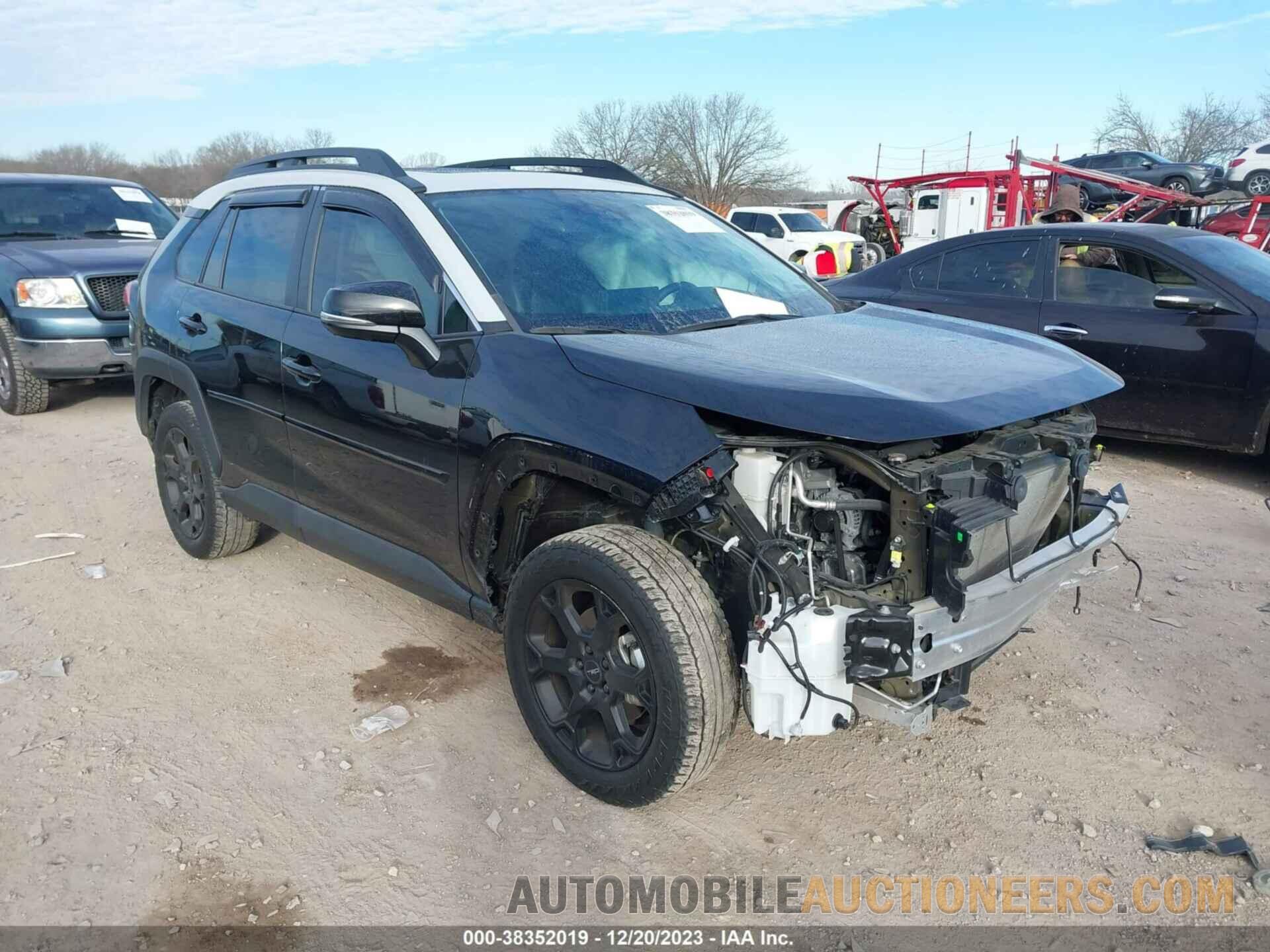 2T3J1RFV5LC065484 TOYOTA RAV4 2020