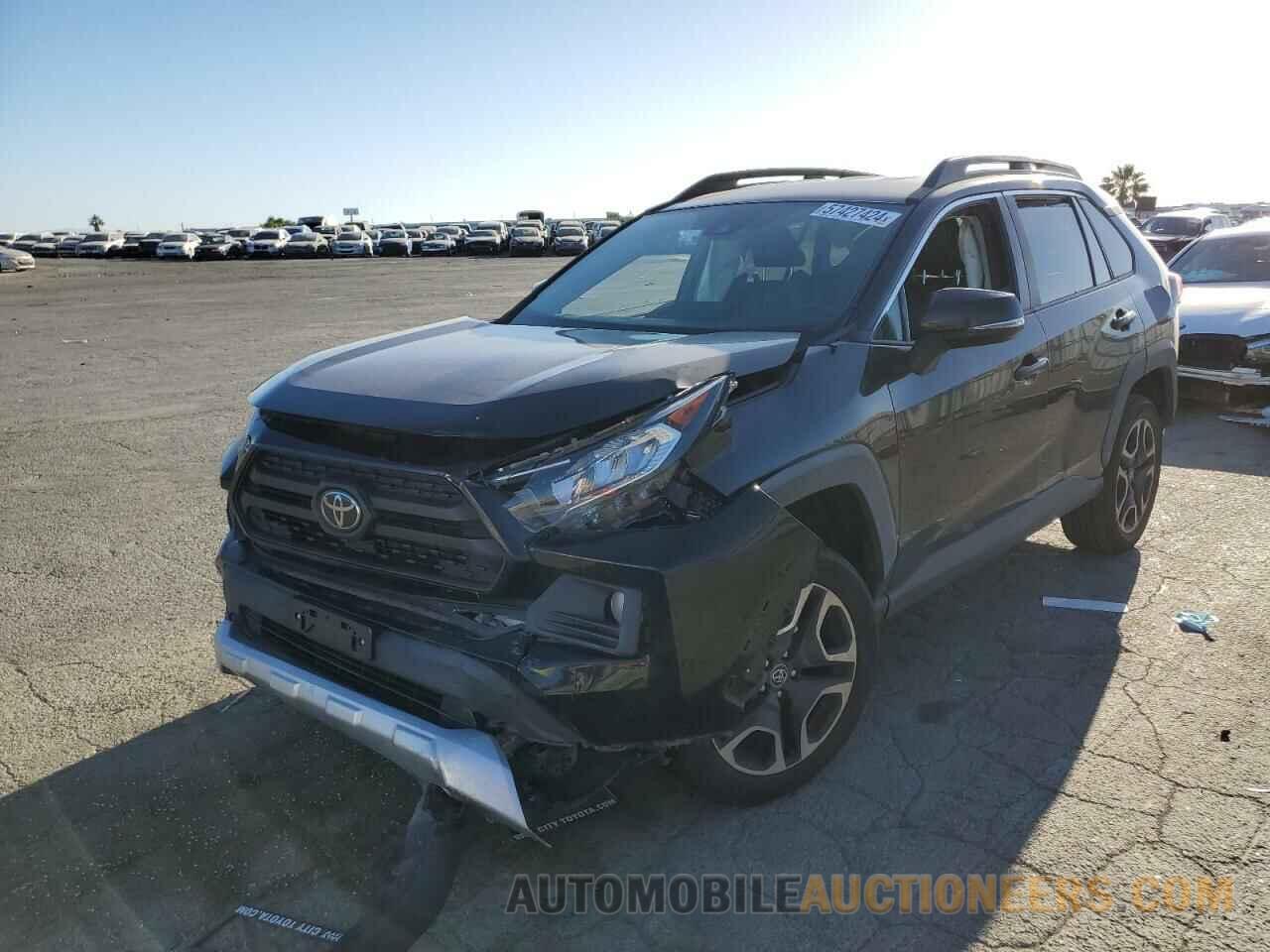 2T3J1RFV5LC093513 TOYOTA RAV4 2020