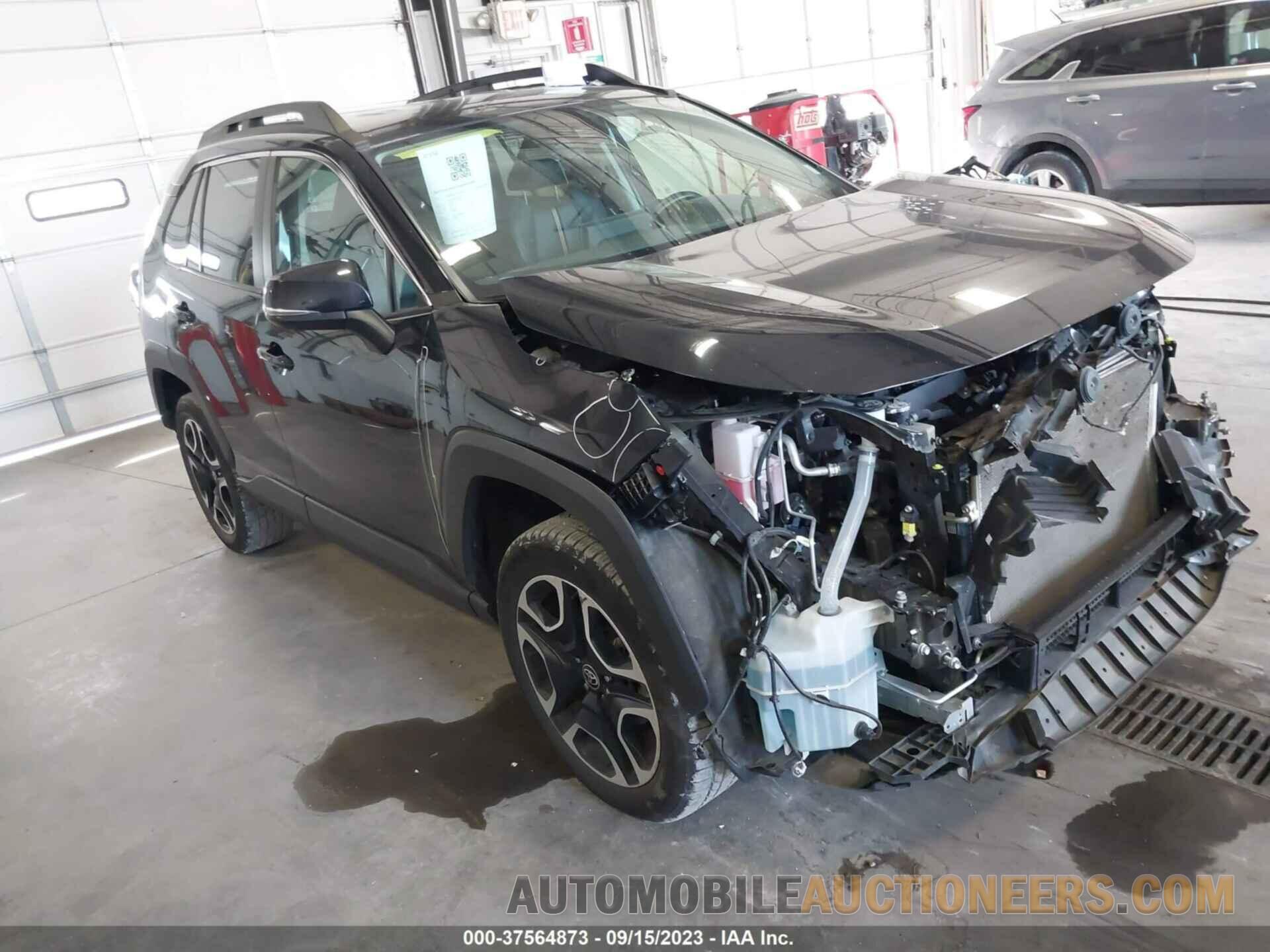 2T3J1RFV5MW186421 TOYOTA RAV4 2021