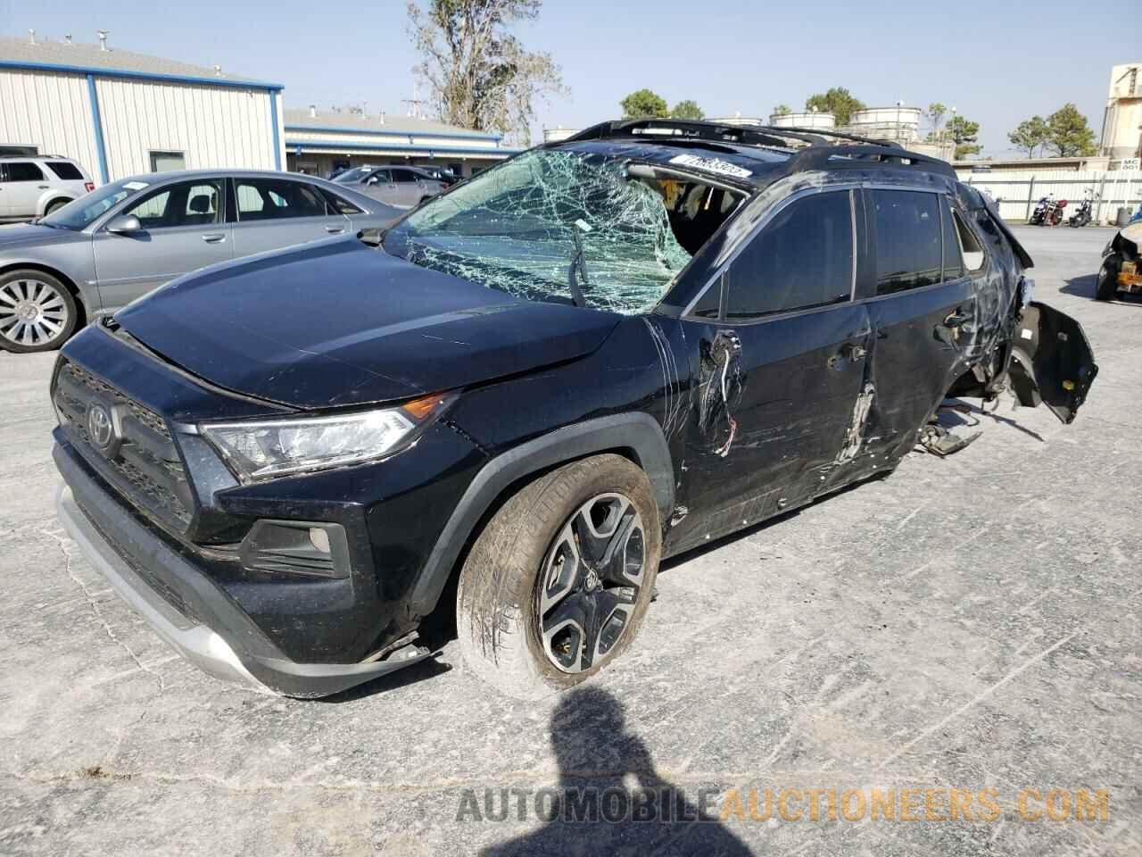 2T3J1RFV6KW002794 TOYOTA RAV4 2019