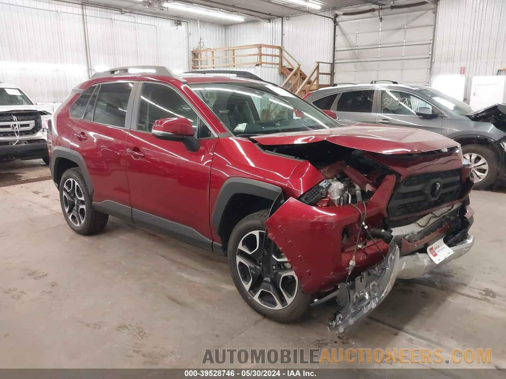 2T3J1RFV6LC070547 TOYOTA RAV4 2020