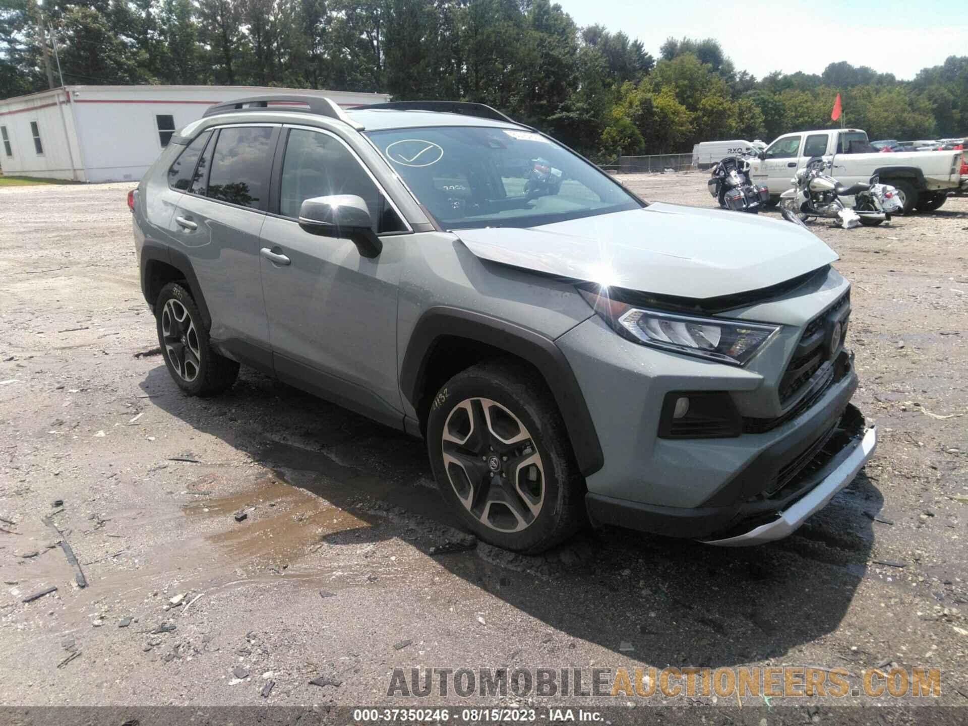 2T3J1RFV6LC100064 TOYOTA RAV4 2020